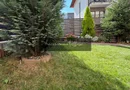 Apartament 3 camere, curte, boxa, parcare, Sub Cetate