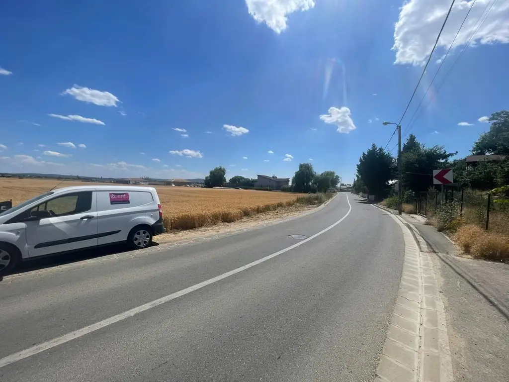 Teren intravilan in Podgoria pt parcelare șau construcții rezidențiale