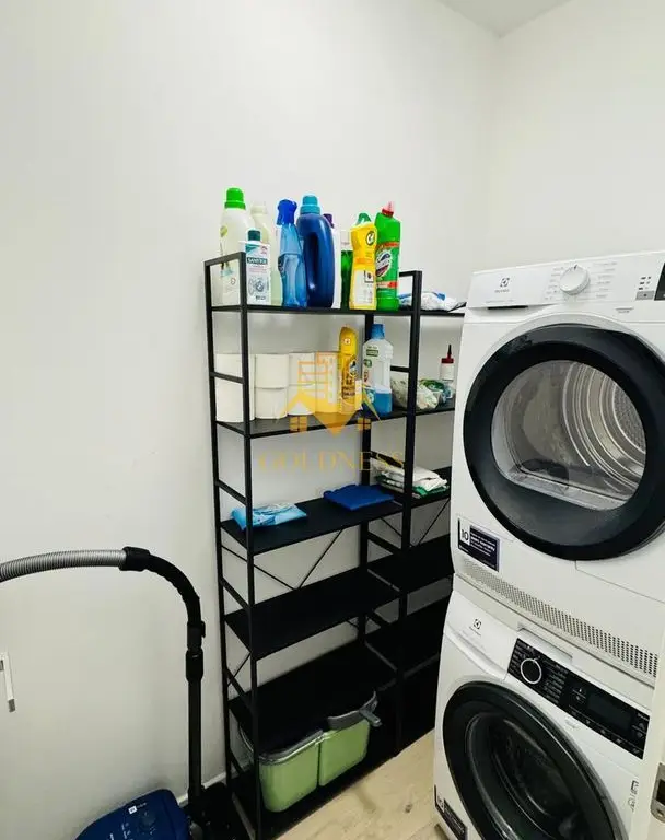 1 camera studio, Marasti, The Office, Record Park, 21 dec. Lidl