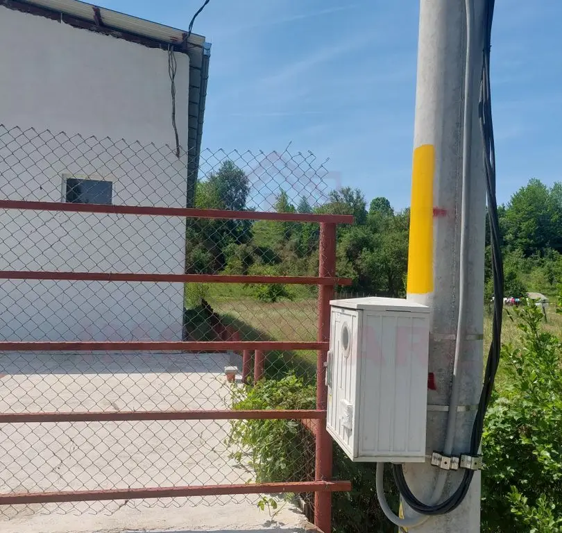 HALĂ DE VÂNZARE SAU ÎNCHIRIERE, ÎN LOC.. BĂUȚAR, JUD. CARAȘ-SEVERIN
