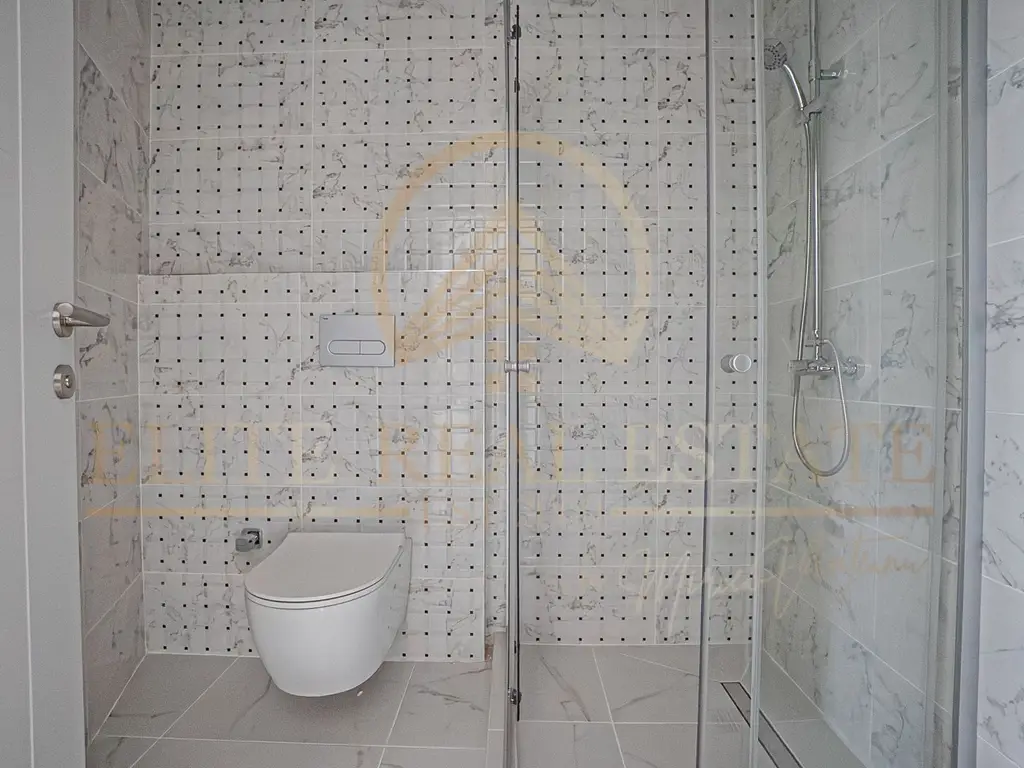 Tomis Plus - Celine Elegance - Vânzare apartament cu 4 camere, etaj 6.