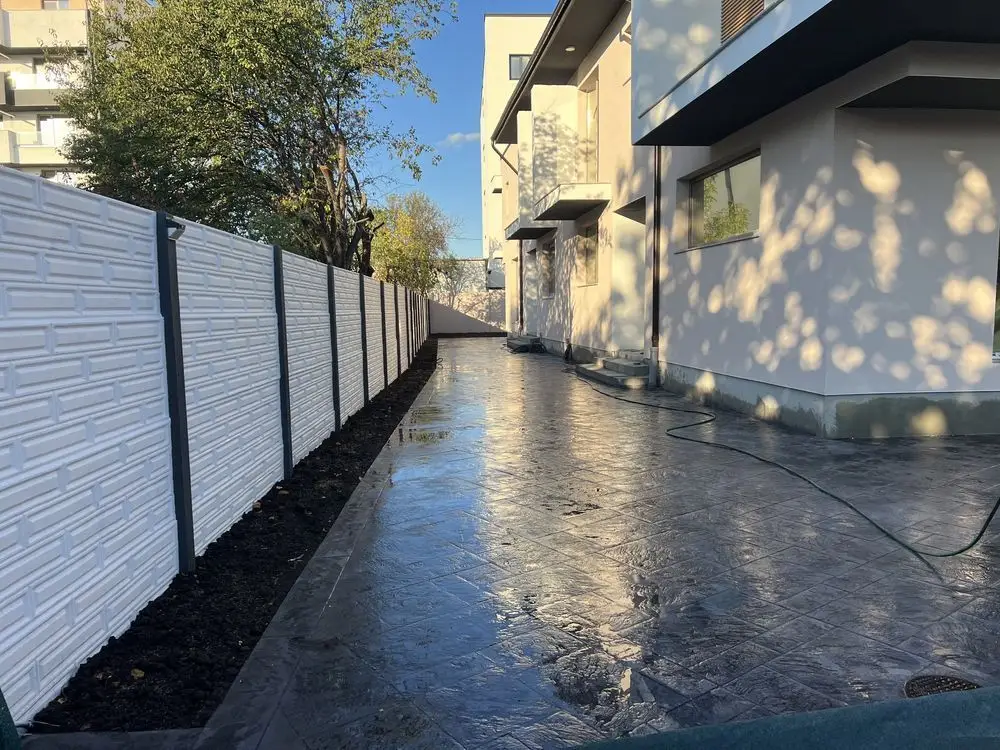 Duplex compus din 5 camere zona Bucuresti noi proprietar