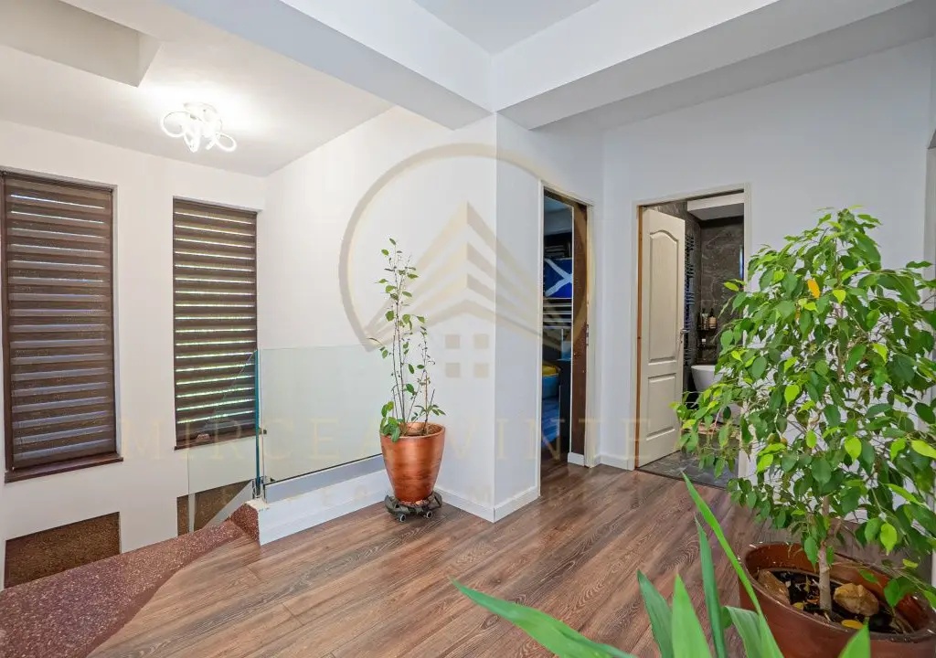 Casa P+1E de vanzare in Mamaia - Tabara Navodari