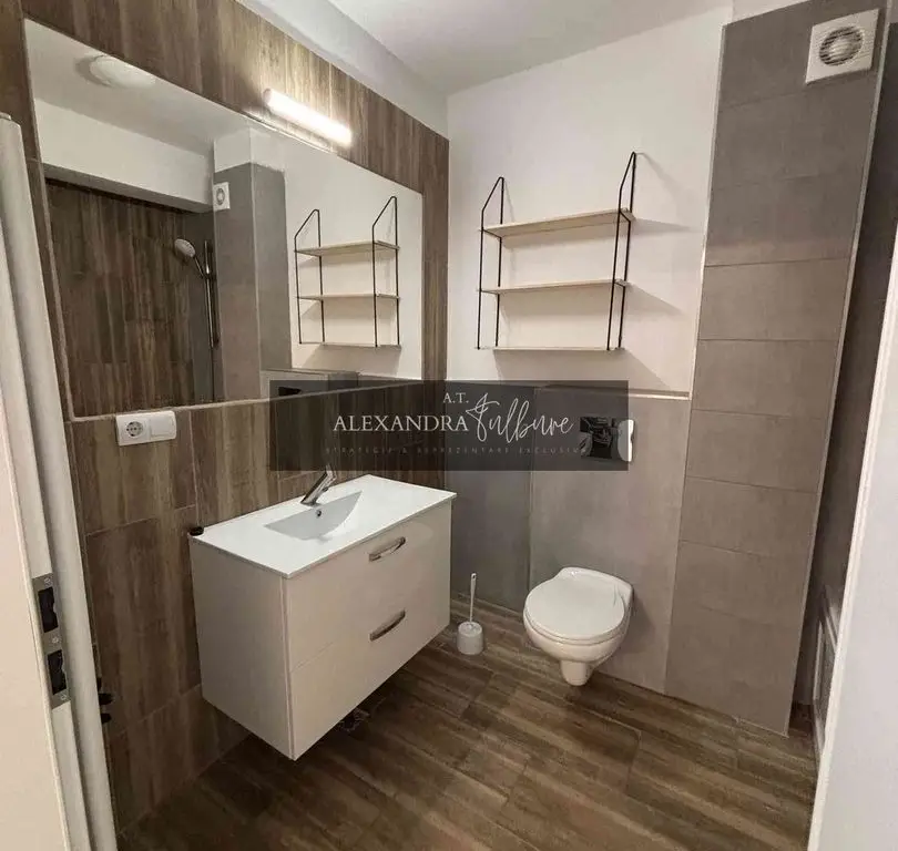 Apartament 2 camere, dressing, balcon, Terra