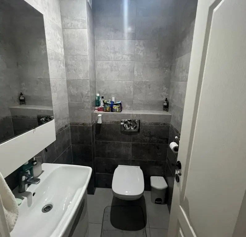 Ap 3 camere de vanzare/Tomis plis/ E1//Constanta Litoral
