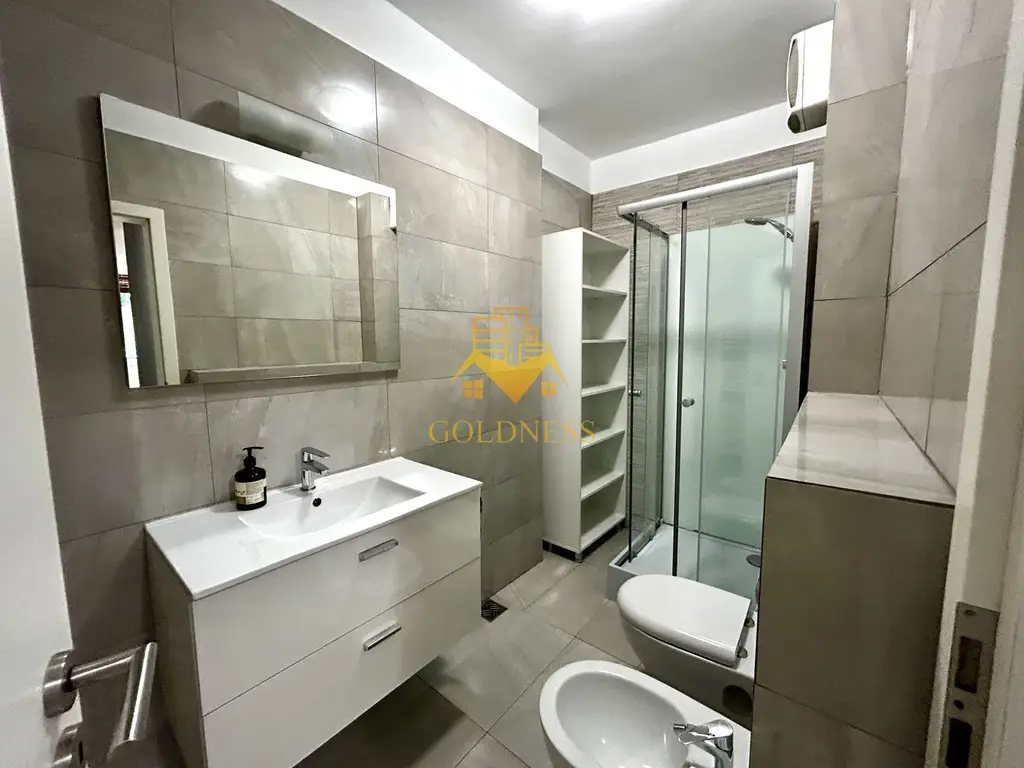 Apartment 3 camere 80 mp Riviera Luxury cu parcare.