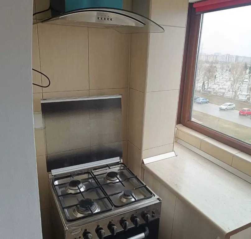 Apartament 2 camere mobilat si utilat zina Energia etaj 4 din 5