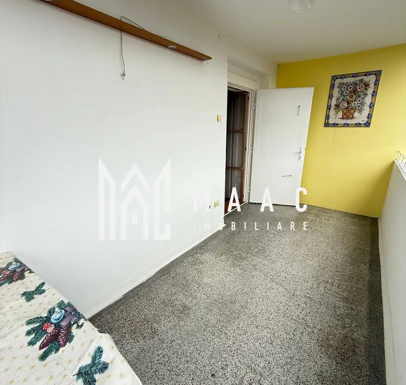 Penthouse 4 camere | 2 bai | Decomandat | Balcon | Sub Arini