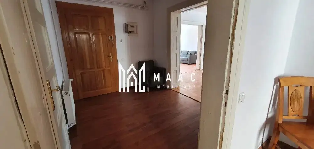 Casa cu 4 apartamente / 9 camere | Ultracentral | Curte