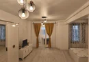 Închiriez Garsonieră