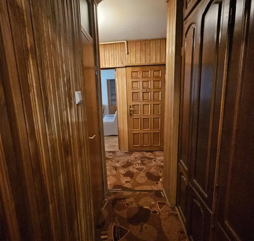 2 camere, etaj 2 Eremia