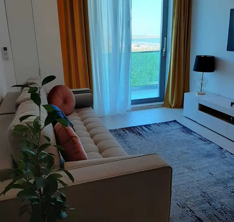 Vand apartament 2 camere cu vedere la mare Mamaia Nord