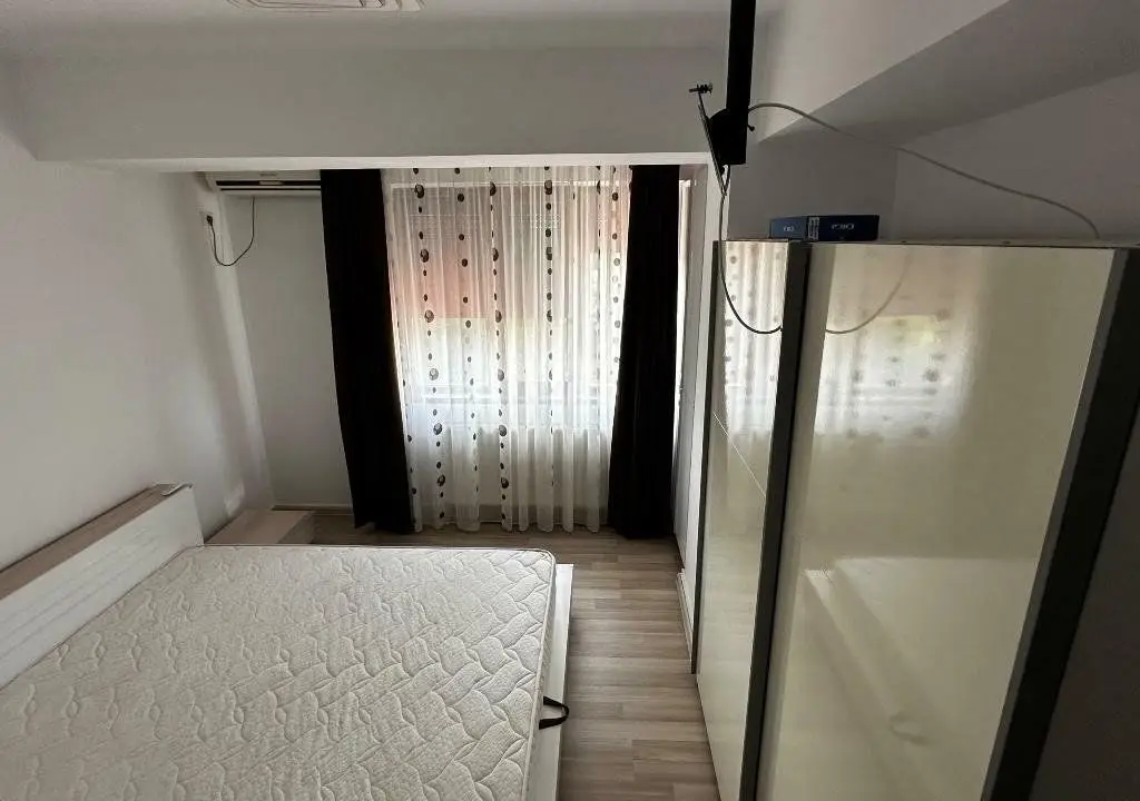 Apartament Damaroaia 3 camere 101 utili parcare subteran+Boxa Direct Proprietar