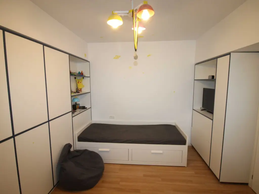 Apartament 4 camere Ion Mihalache, Piata 1 Mai, Domenii, Turda