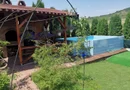 Casă individuală 310mp utili, 8 camere, piscină