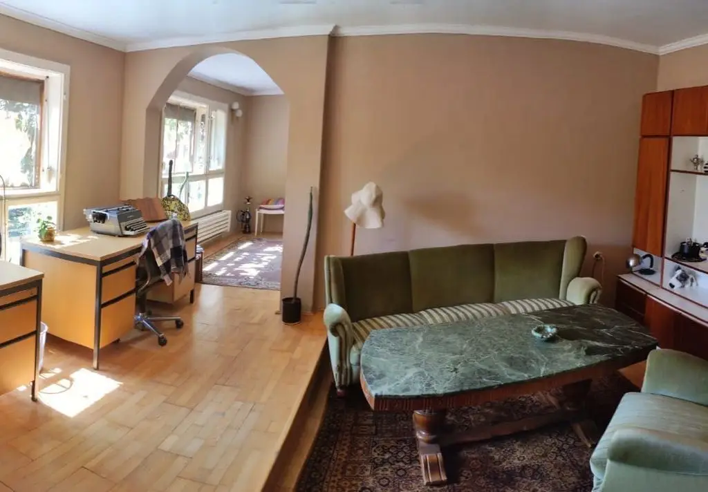 BRASADAS vinde casa individuala spatioasa in zona Burdea.