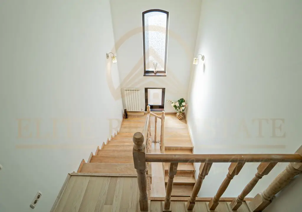 PALAZU – MALUL LACULUI – VILA 2016 LA CHEIE, ARHITECTURA DEOSEBITA!