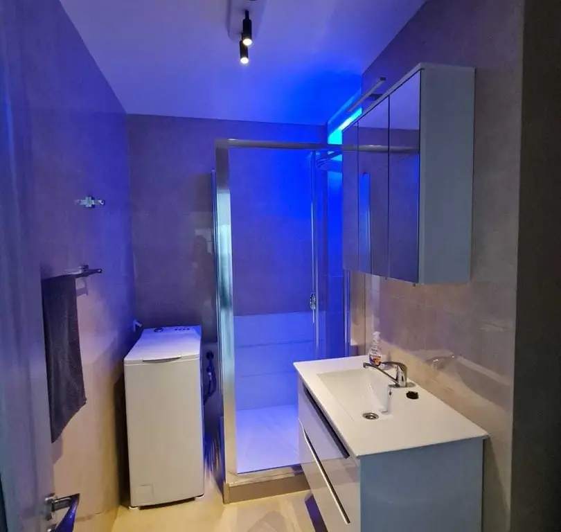 PROPRIETAR ofer spre închiriere ap 2 camere decomandat cf 1, bd UNIRII