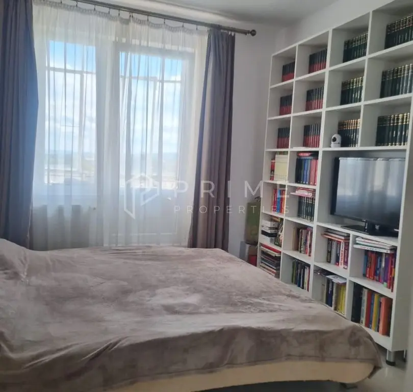Apartament spațios cu 3 camere | Cartier Unirii