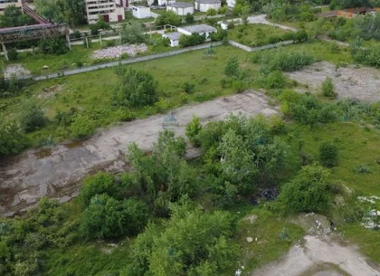 Teren intravilan de vânzare – zona Zirom
