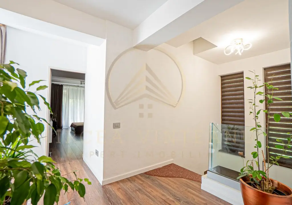 Casa P+1E de vanzare in Mamaia - Tabara Navodari