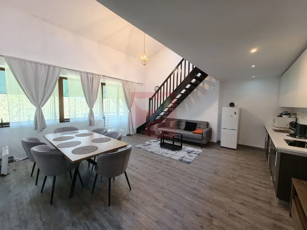 2 apartamente intr-unul singur!