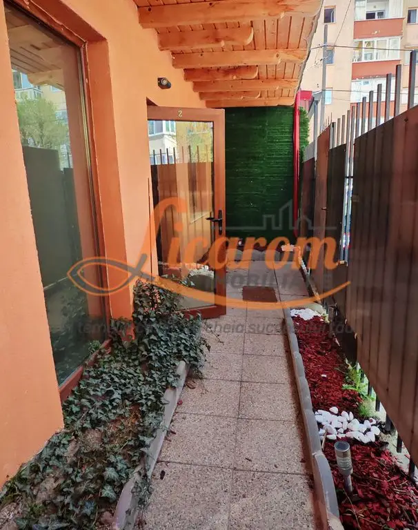 Vila 10 camere,pretabil compartimentare in 2 unitati separate,ASTRA.