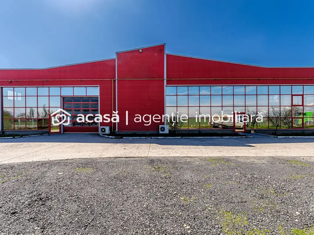 Hală industrială de vânzare 3495 mp în Arad