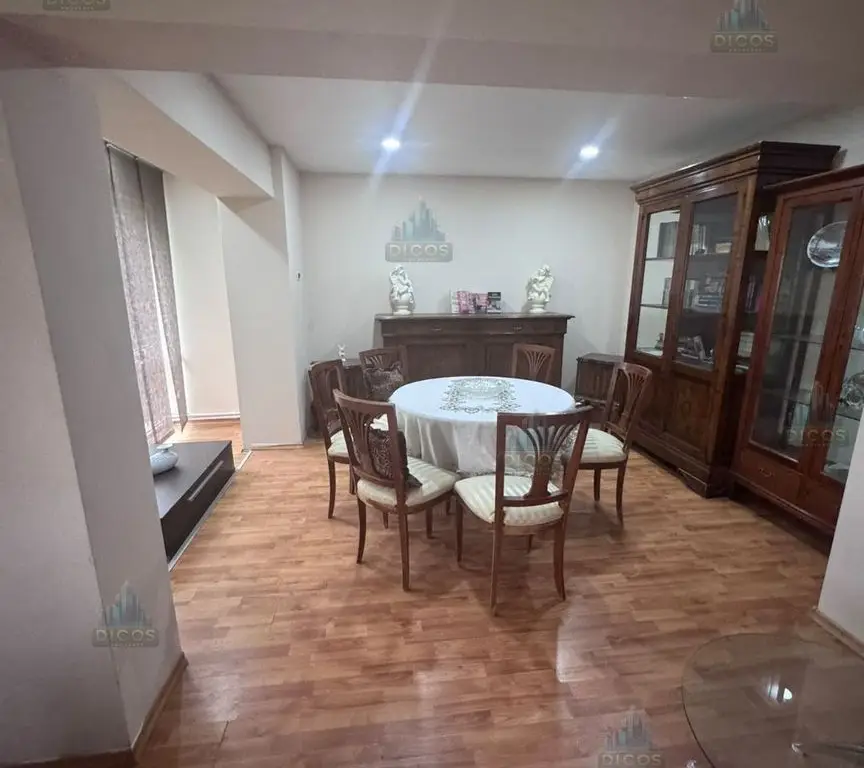 Apartament 4 camere 114 mp – Strada 1 Decembrie 1918 (zona Oinac)