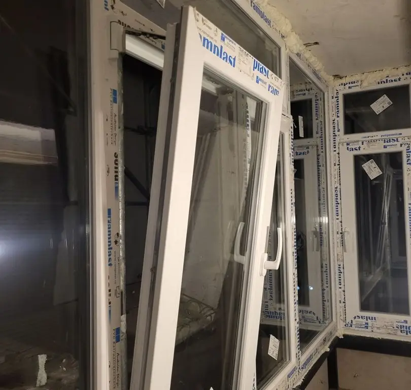 Apartament cu trei camere
