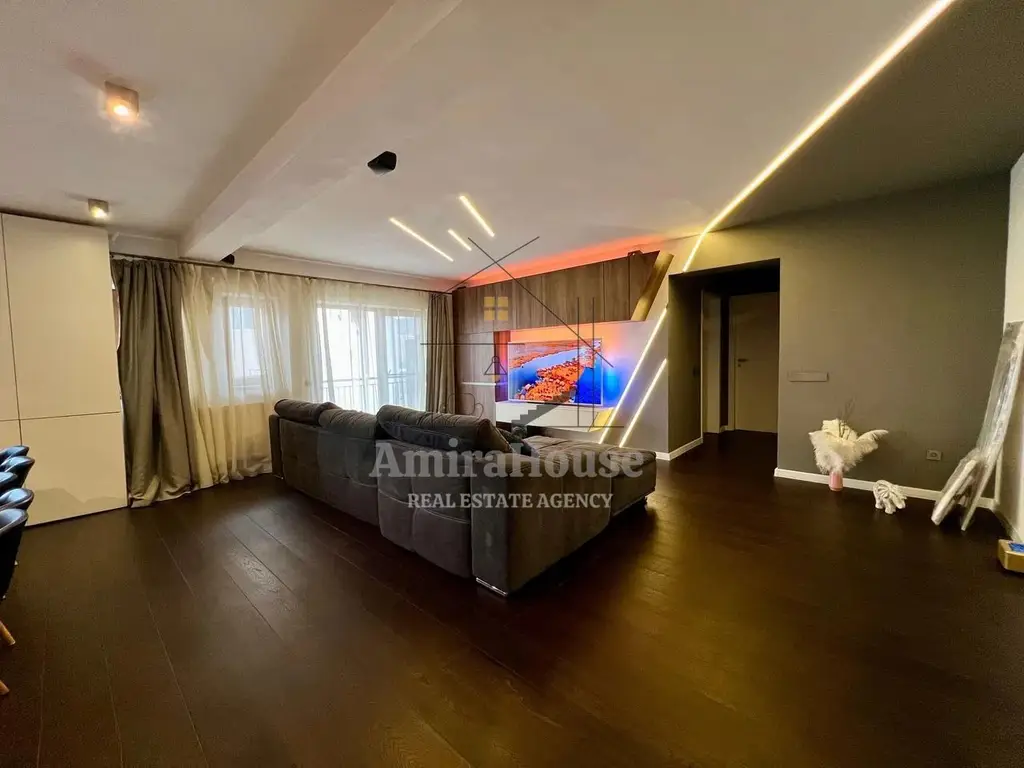 Apartament 3 camere, 107 mp, finisat, parcare, cartierul Europa