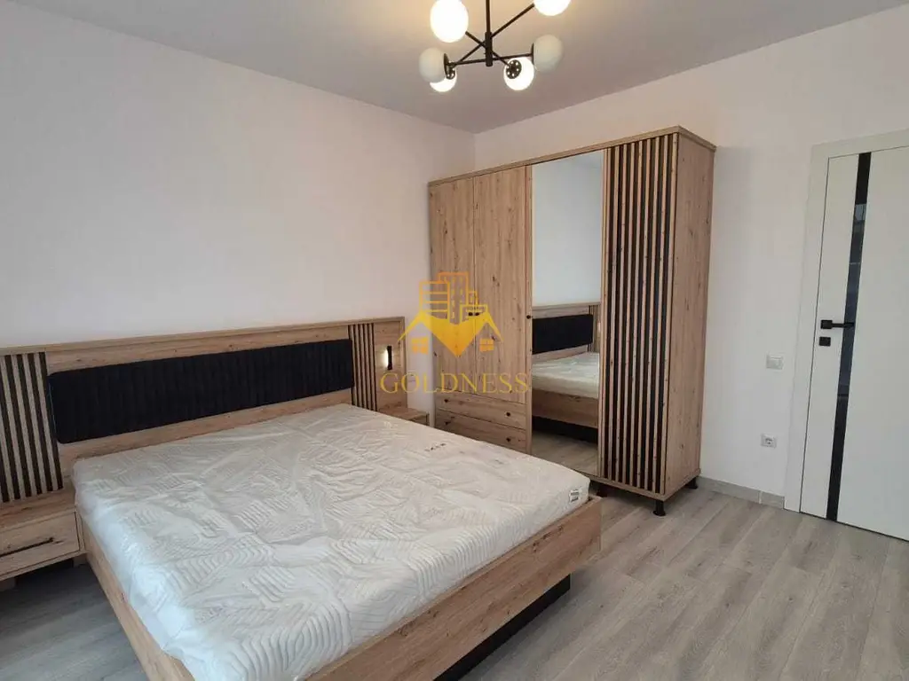 3 camere open space, parcare, 2 balcoane, Zona Centrala, Piata Abator