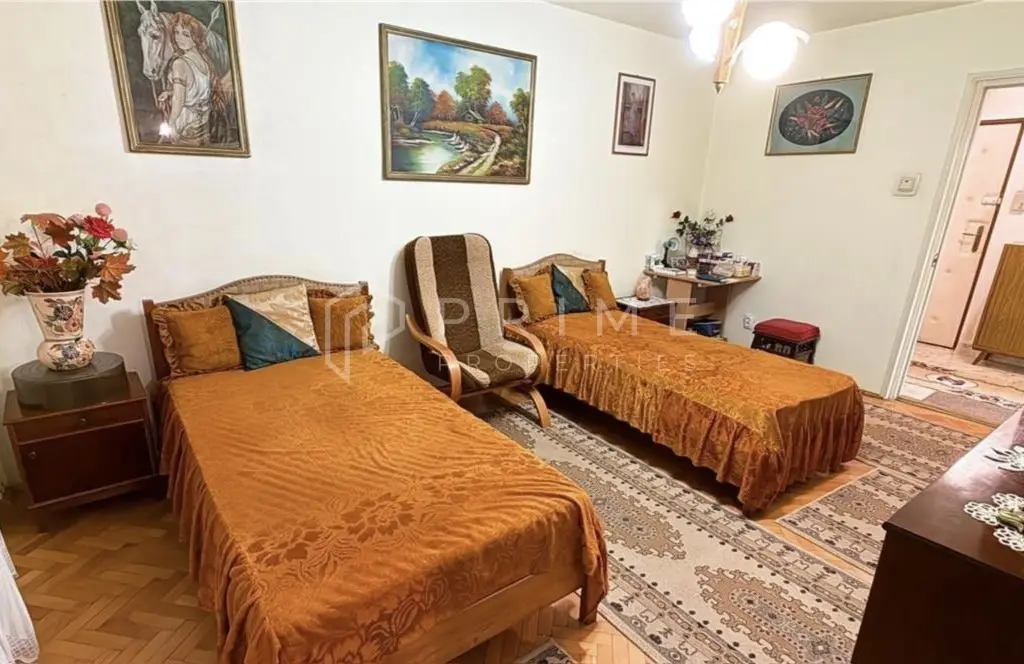 Apartament 2 camere Confort I, Dambul Pietros