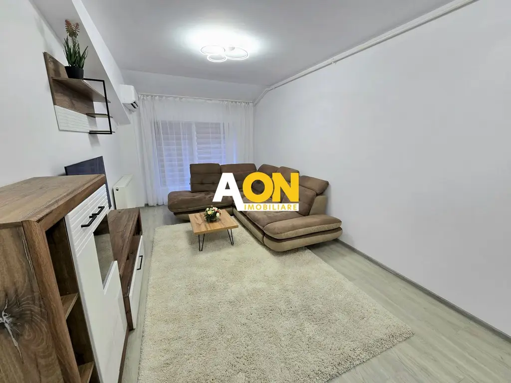 Apartament cu 3 Camere de Închiriat, Bloc Nou, Zona Liceului Economic