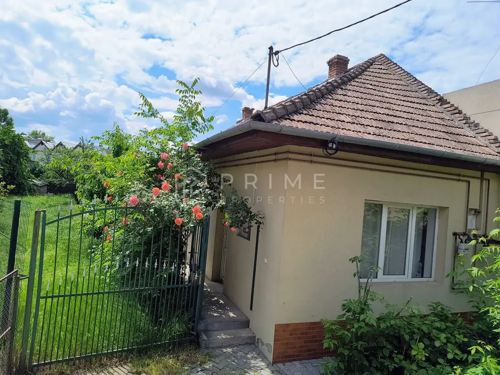 Investiție excelentă în centru – 544 mp teren, zonă liniștită