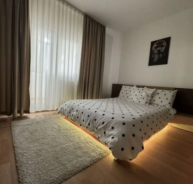 Apartament 3 camere Cora Bratianu
