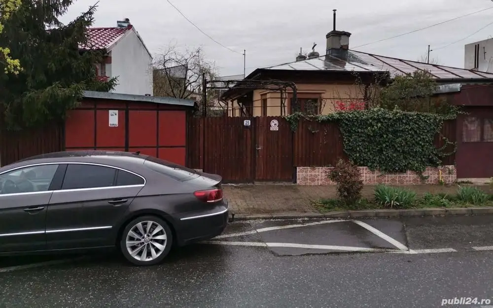 Casa de vânzare Bucureștii Noi.