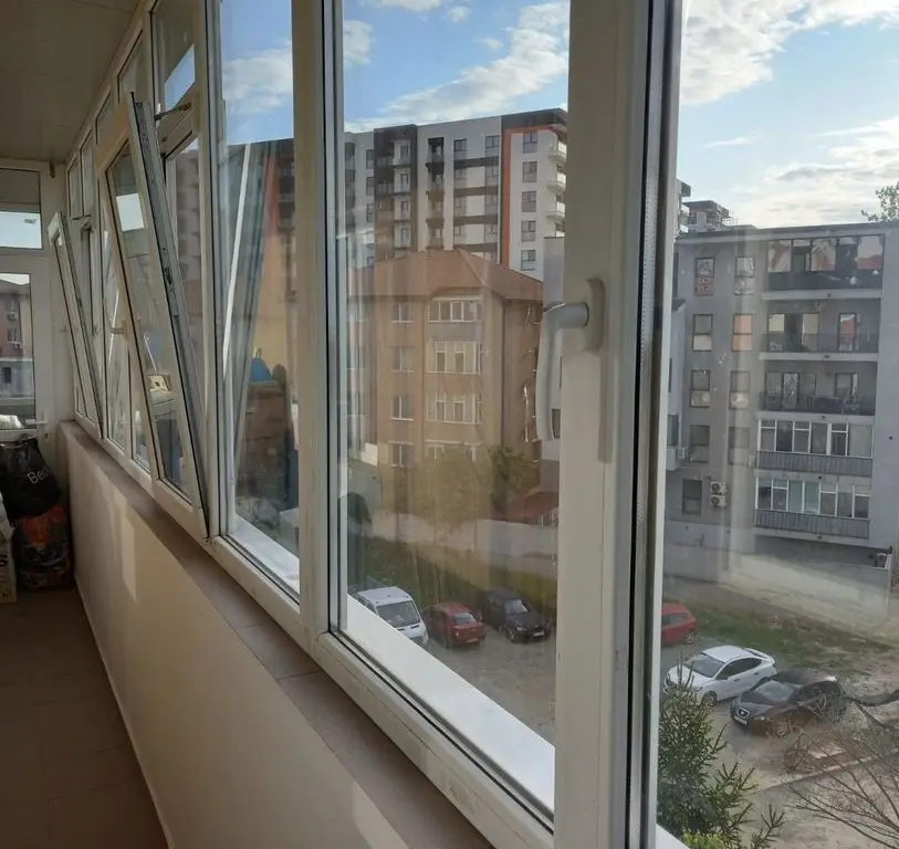 Vand apartament 2 camere Compozitorilor