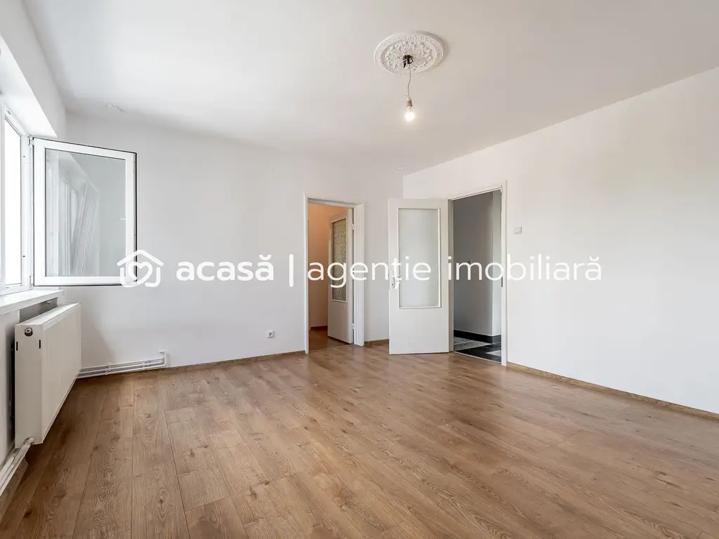 Apartament 2 camere Ultracentral, bvd Revolutiei, Arad - COMISION 0