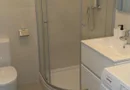 Inchiriez apartament nou 3 camere + 2 băi, lângă parcul Titănel