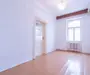 PRET NOU! Apartament la casă, ultracentral– curte proprie și garaj