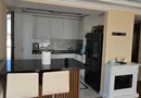 Apartament 3 camera