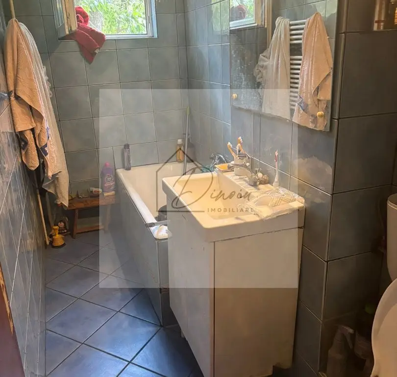 Apartament 4 camere Titan Ozana I Metrou 1 Decembrie