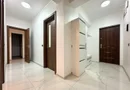 Vând apartament 3 camere 3 minute de Coresi complex ISARAN