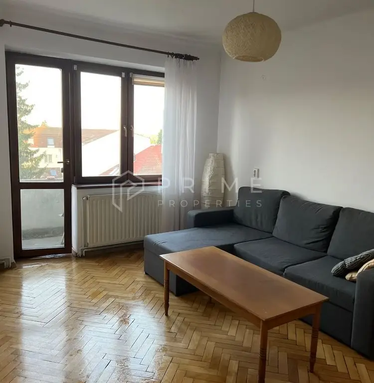 De inchiriat apartament 2 camere in centru
