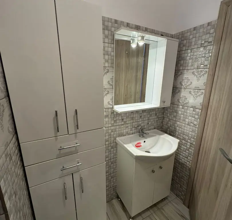 Garsonieră decomandată de închiriat, Militari Residence, Str. Rezervelor 55C