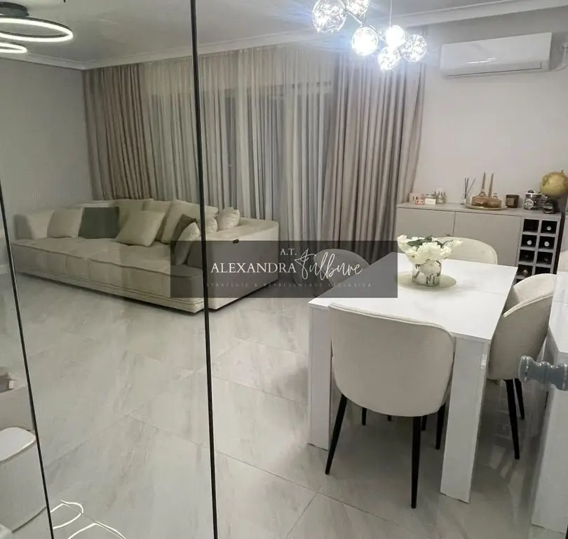 Apartament 2 camere decomandate, etaj intermediar, terasa, parcare