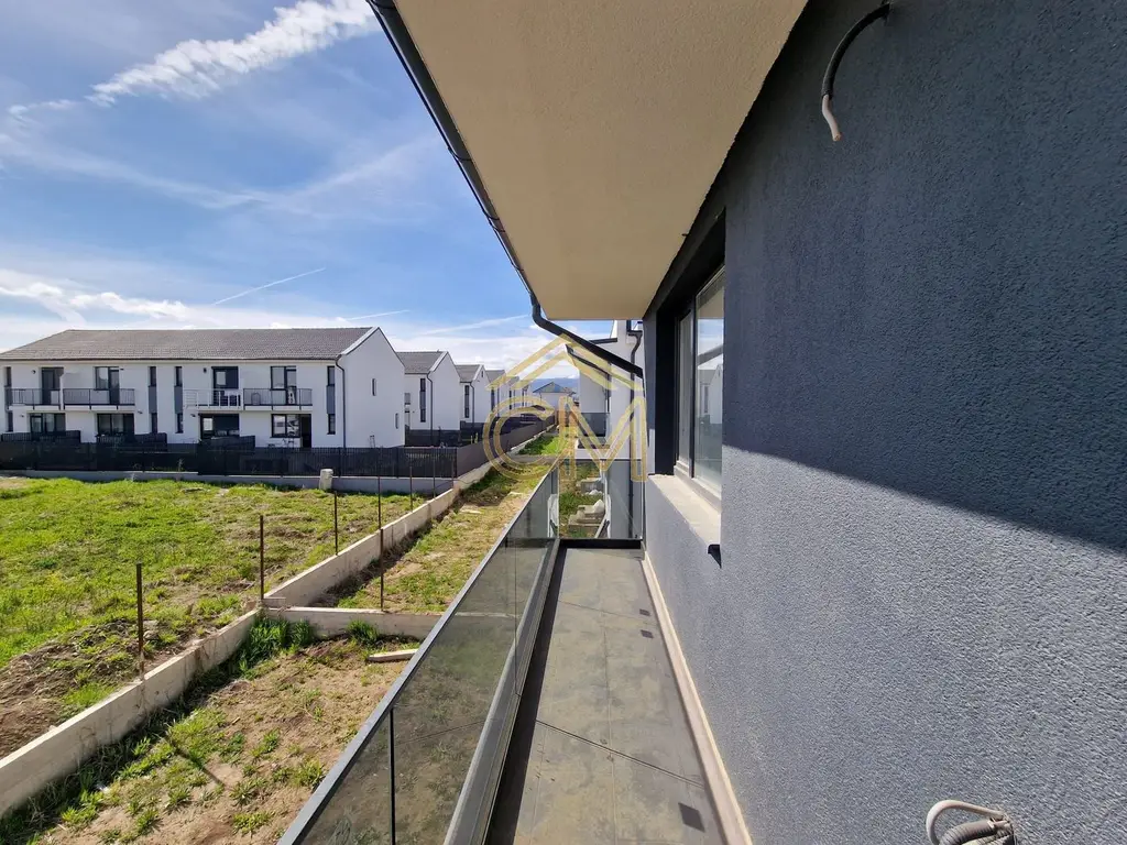 Quadruplex 4 Camere / 82MPU / Terasa / 170MP Curte