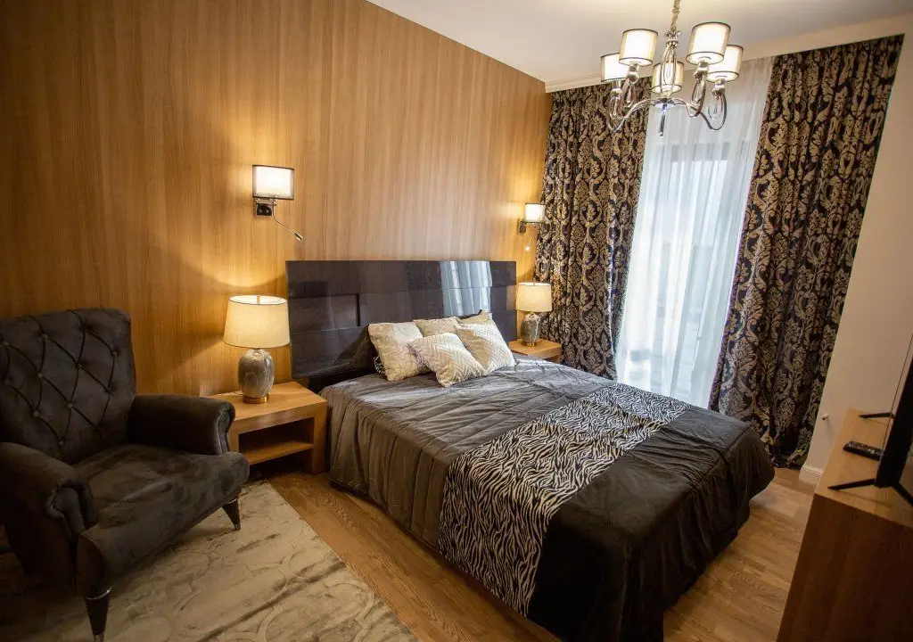 DE VANZARE AP 4 CAMERE LUX, NOU