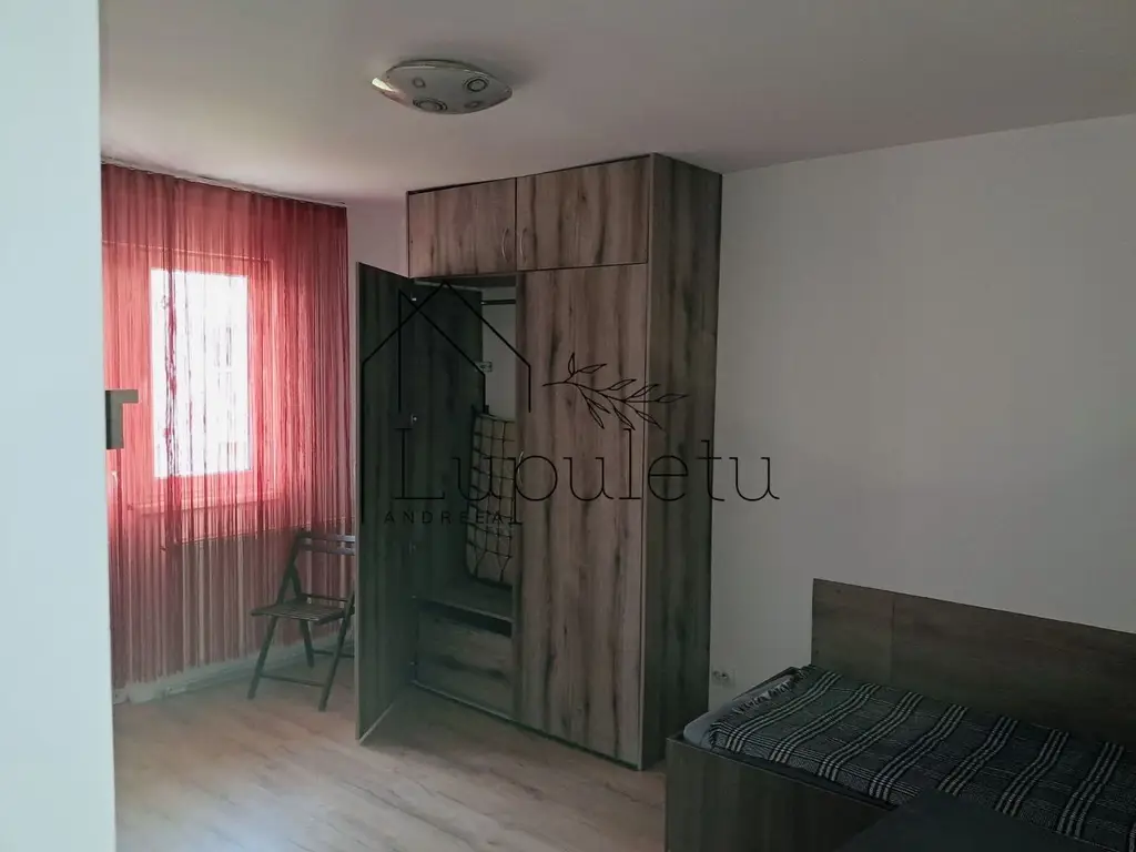 Garsoniera de Inchiriat | Zona OMV Vasile Milea | Balcon | Renovată